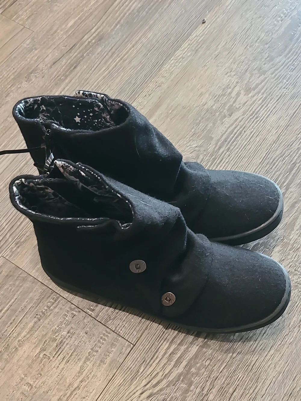 Blowfish Malibu Women's Rabbit Boots Size 8.5